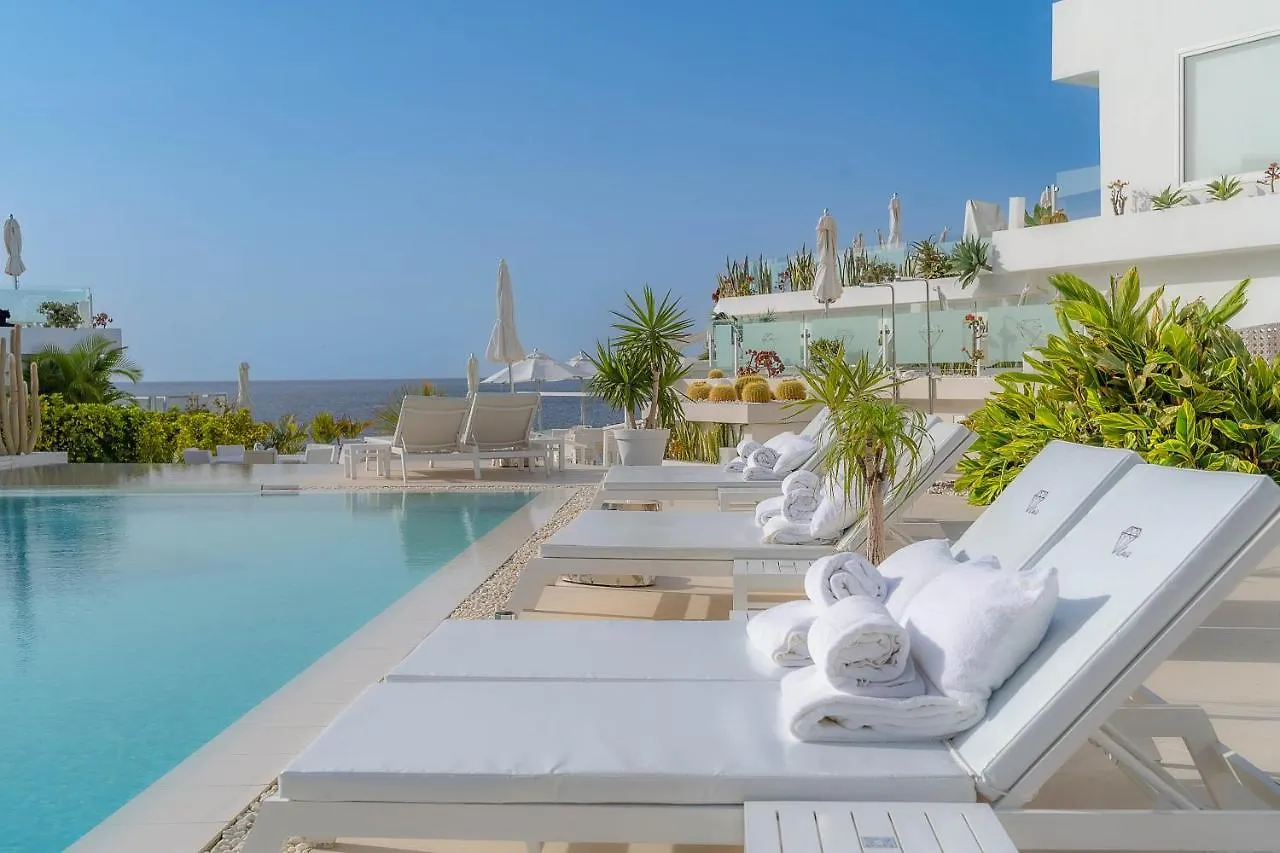 Lani'S Suites De Luxe - Adults Only Puerto del Carmen  5*, Puerto del Carmen (Lanzarote) Spain