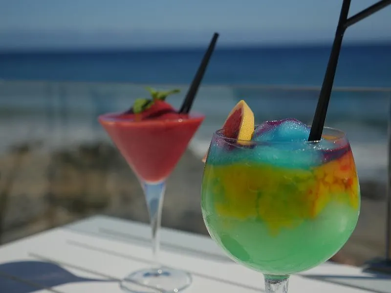 Lani'S Suites De Luxe - Adults Only Puerto del Carmen  5*, Puerto del Carmen (Lanzarote)