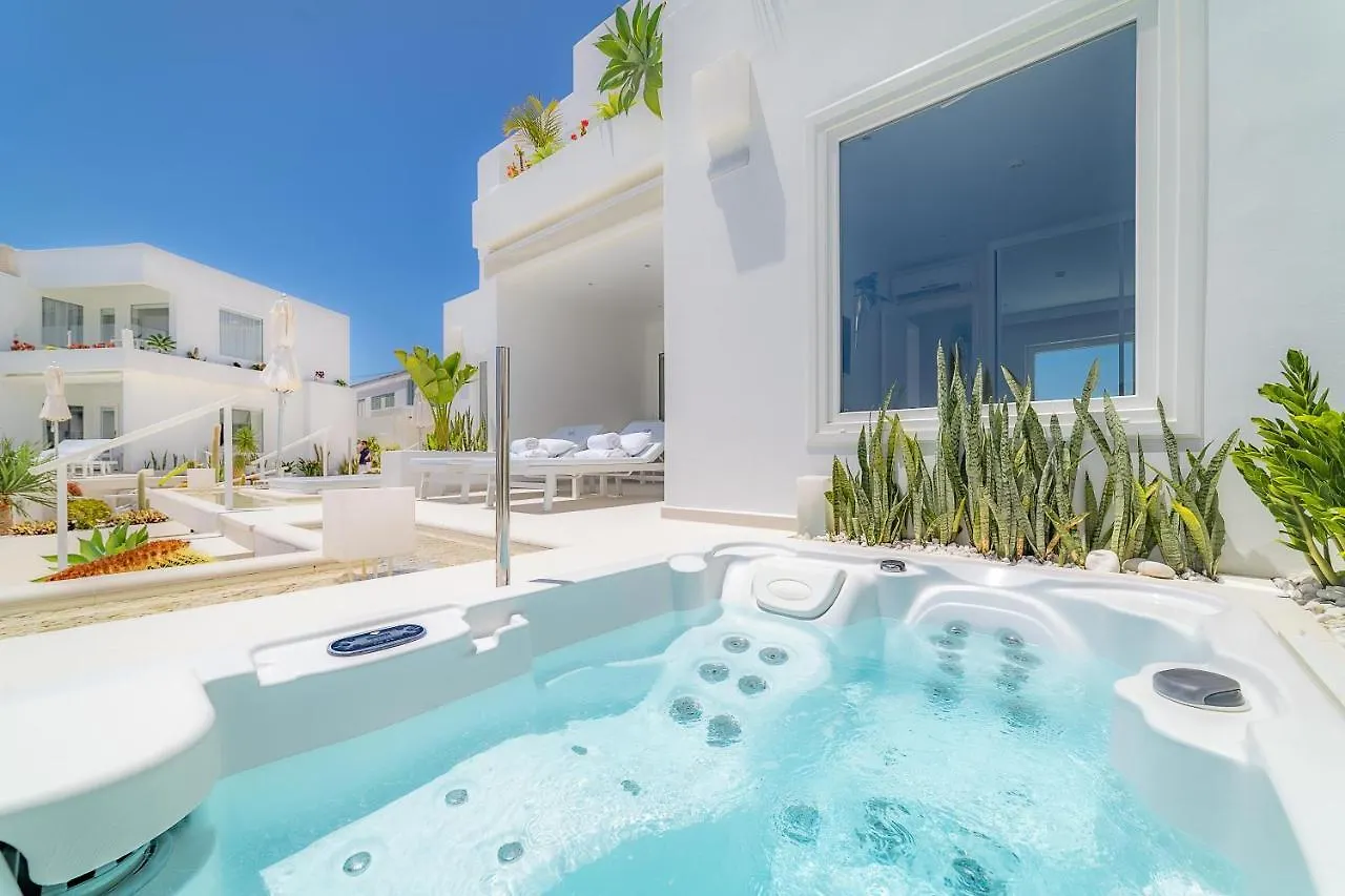 Hotel Lani'S Suites De Luxe - Adults Only Puerto del Carmen