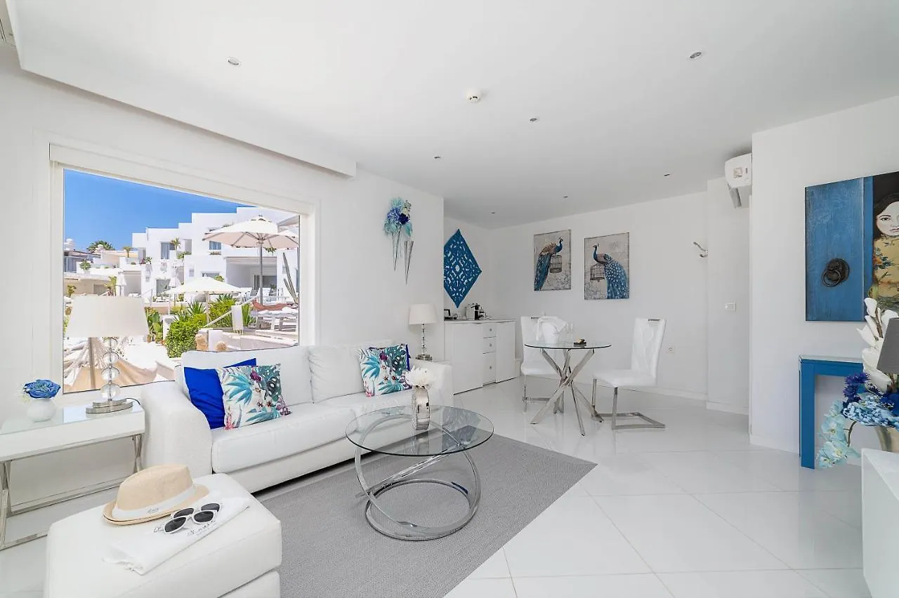 Lani'S Suites De Luxe - Adults Only Puerto del Carmen  Spanje