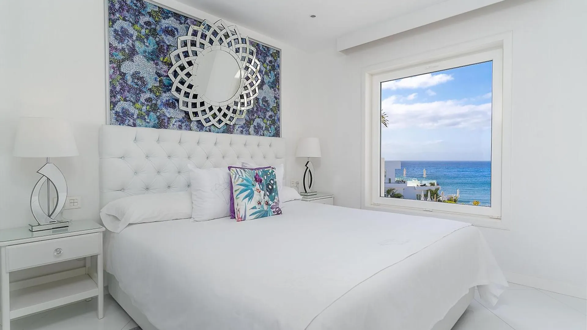 Lani'S Suites De Luxe - Adults Only Puerto del Carmen  5*, Puerto del Carmen (Lanzarote)